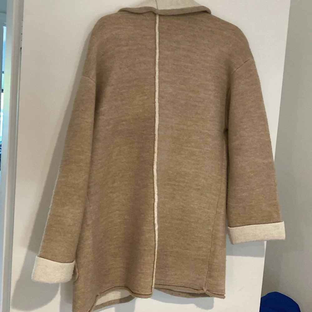 Cardigan - Picture 6 of 6